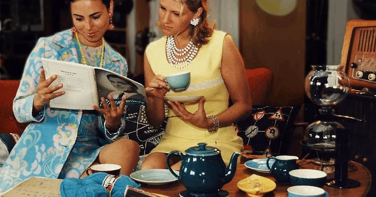 Fashion, Design & Home 1900-1999