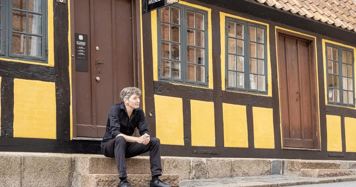 Audio Walk in H.C. Andersen's Footsteps with Jesper Wung-Sung