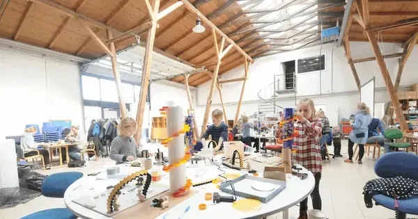 Familielørdag hos ReMida Odense